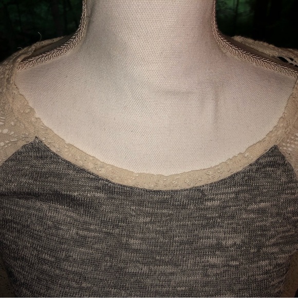 No Boundaries Sz. M Long sleeve top lace & grey - Picture 4 of 11